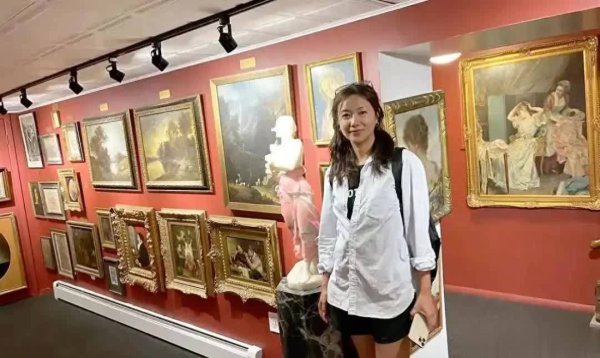 华信投资 51岁徐静蕾发福，与黄立行美国逛超市，恩爱16年，昔日大花现状揭秘