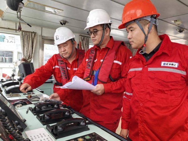 今裕堂 胜利油田海洋石油船舶中心“严”字当头管好船舶承包商